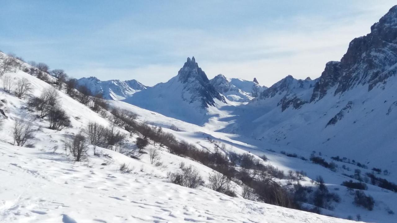 Aiguille Noire Hotel Валоар Екстериор снимка