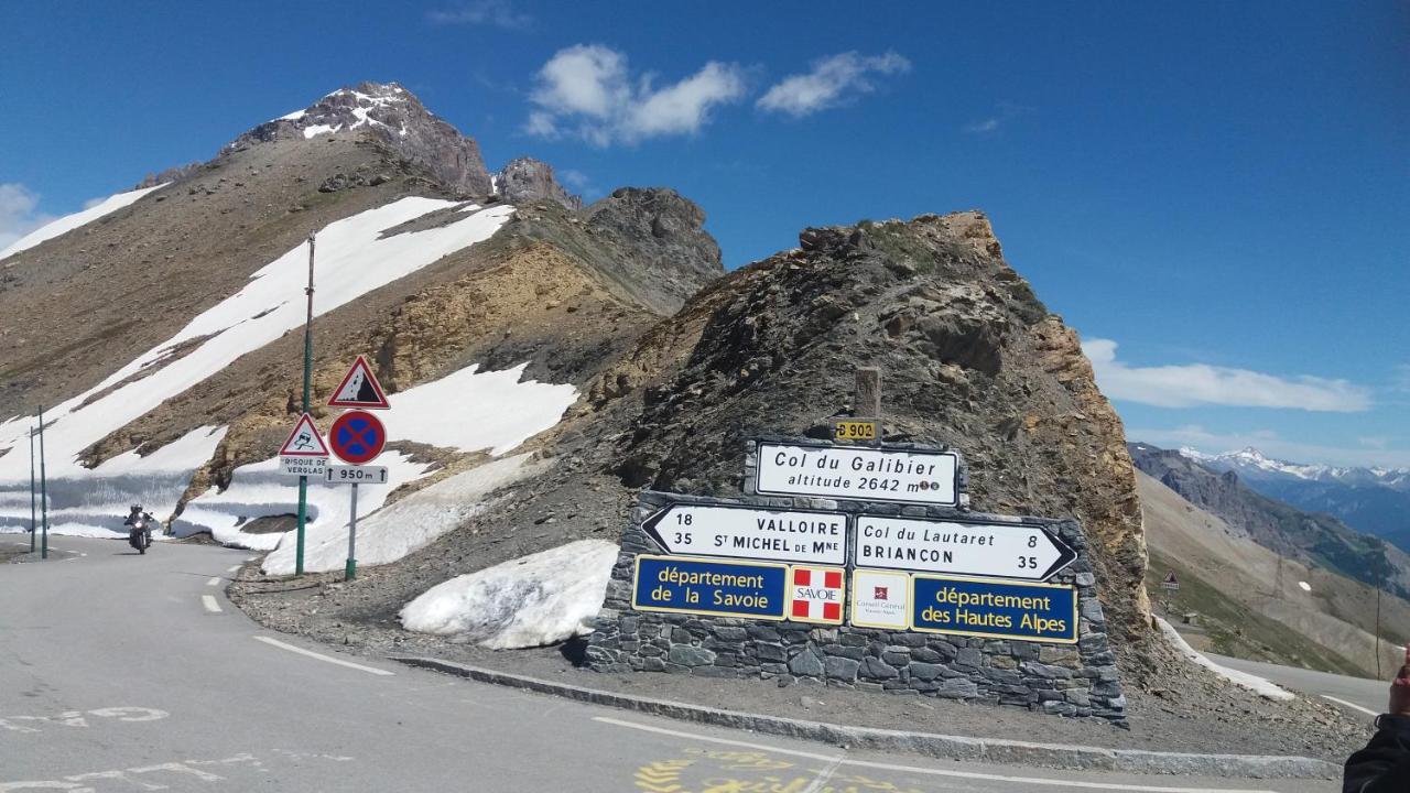 Aiguille Noire Hotel Валоар Екстериор снимка