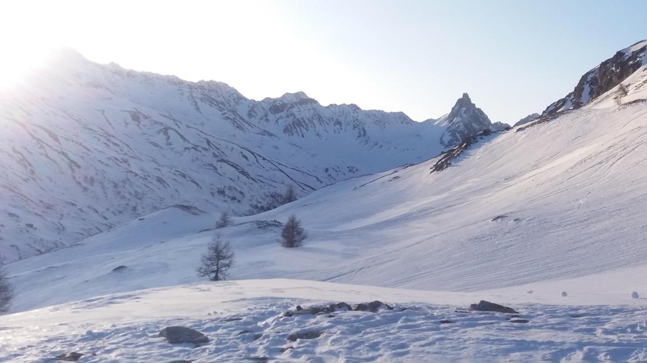 Aiguille Noire Hotel Валоар Екстериор снимка