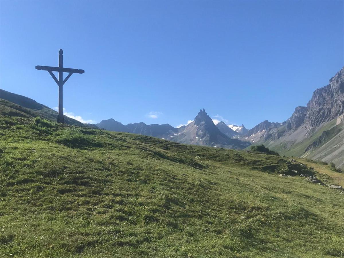 Aiguille Noire Hotel Валоар Екстериор снимка