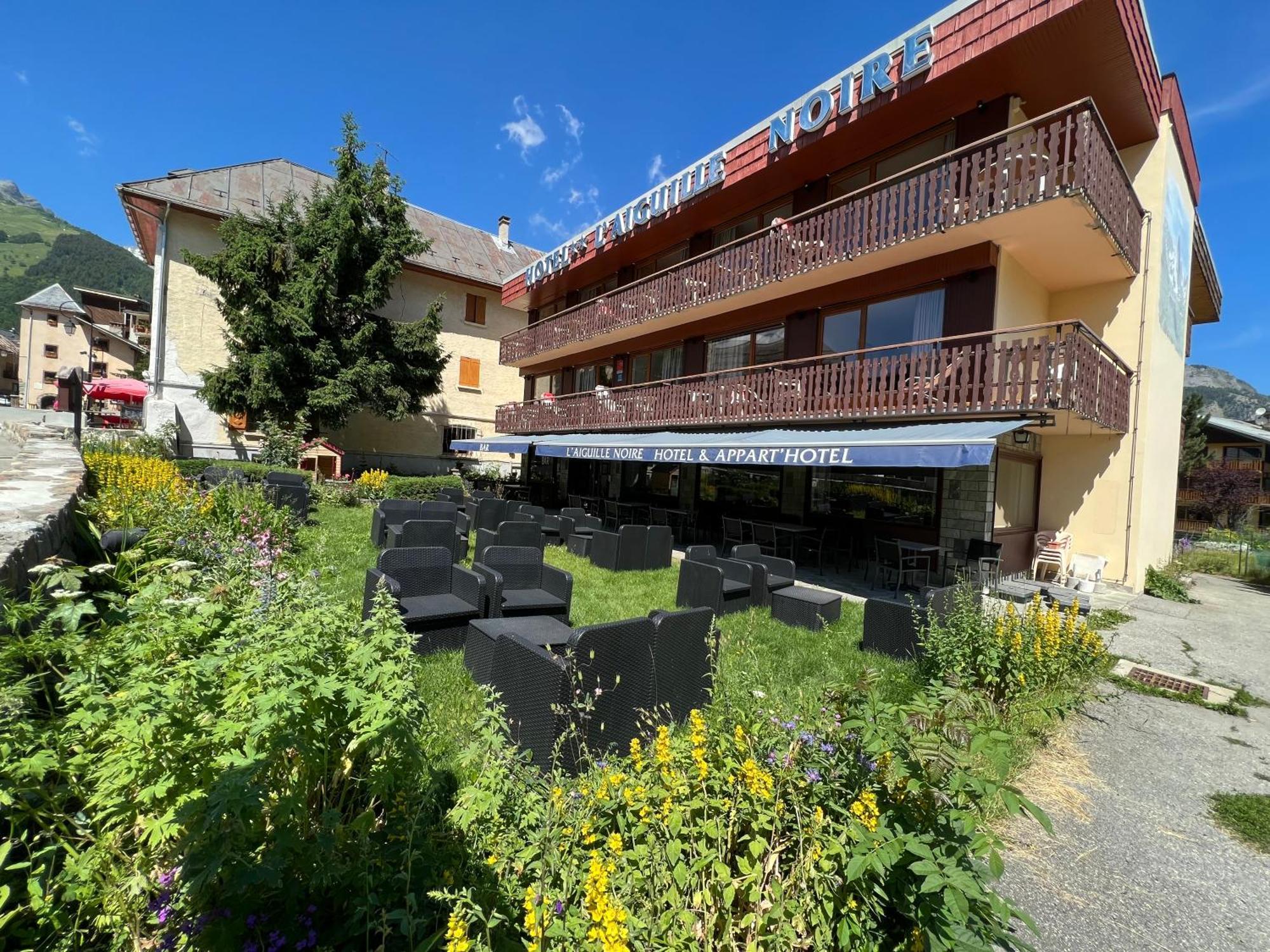 Aiguille Noire Hotel Валоар Екстериор снимка